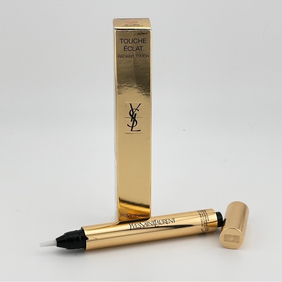 🆕 YVES SAINT LAURENT Touche Éclat Radiant Touch in 4 Luminous Gold NIB - Picture 1 of 10